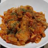 鶏手羽とゴボウのトマトチーズ煮