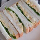 カレー風味ポテトサラダサンド