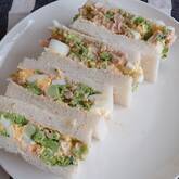 卵とブロッコリーのサンド