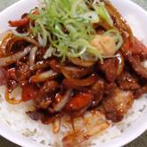 豚肉丼のレシピ 合わせみそダレでご飯すすむ 簡単絶品の味わい