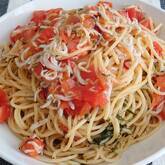 しらすとトマトのパスタ