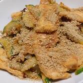 鶏むね肉とキュウリの炒め物