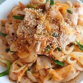 辛さで食欲増進！！スタミナ豚キムチうどん☆