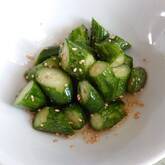 パリパリキュウリ