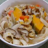 煮とかしカボチャのほうとう