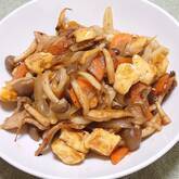 豚バラ肉と麩の中華炒め