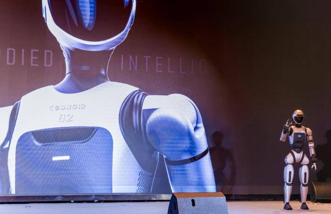 中国「産業ロボットの雄」Estun、香港重複上場へ　人型ロボットでも攻勢