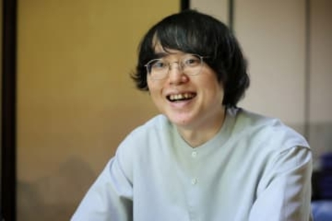 就職せず、たった一人で作ったゲームが１００万本を超えるヒット作に 　　「８番出口」でも注目のインディーゲーム、業界に大きな変革