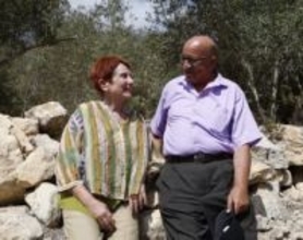 「同じ人間」「一筋の光」難民キャンプで育まれたイスラエル理学療法士とパレスチナ医師の絆　続く迫害…再びの訪問はかなうのか