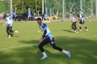 Ｗ杯へ「今のレベルでは難しい…」２４歳の大型ＤＦ望月、その真意は？　胸に刻むブラジル戦、『人生が一変する』メンバー争いへ成長を