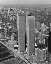 「９・１１」で崩れ落ちた世界貿易センターを設計したのは日系人建築家だった　「祖父の目指した建築はもっと違うもの」孫が明かす２５年目の真実