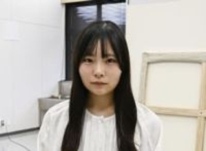 ４万匹のシラス描き表現した「命の重み」戦争テーマに絵画制作　「怖い」がブレーキに―被爆、空襲体験の伝承に取り組む【語り継ぐ―戦争を知らなくても】