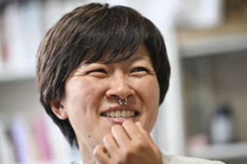 恋人が複数、でも浮気じゃない。全員同意「ポリアモリー」とは 　　嫉妬しない？本当の愛を知らない？実践する人に聞く本当のところ