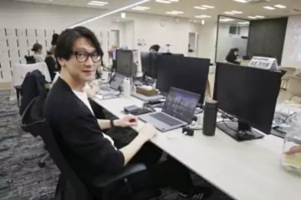 サッカー界を飛び出して３９歳で新社会人に　就職活動を経た高萩洋次郎さんが踏み出したセカンドキャリア