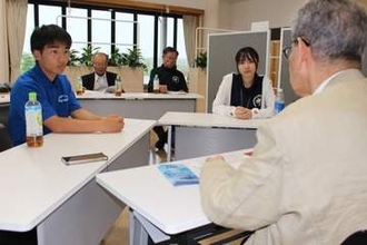 未来の命を守るため、経験なくても「自分事」として語る　８１年前の原爆と１５年前の東日本大震災、世代を超えて交わる惨事の語り部たち