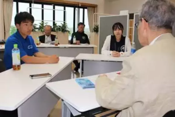 未来の命を守るため、経験なくても「自分事」として語る　８１年前の原爆と１５年前の東日本大震災、世代を超えて交わる惨事の語り部たち