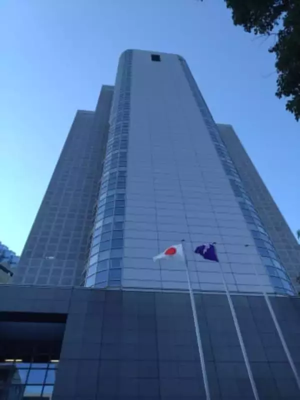 「お尻と胸に触れた…」男性区議のセクハラ、被害者は同僚の女性区議　議会が認定したのに、自民会派は被害者にペナルティと“口封じ”