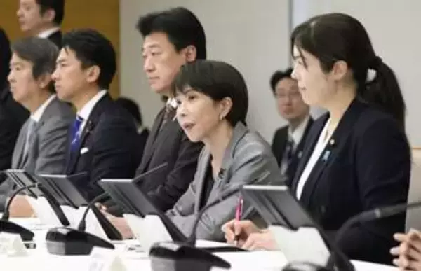 ＡＩと政治の現在地を示した、党首討論の「ある３分」　国会答弁から選挙分析まで押し寄せる導入の波と、民主主義に投げかけられた問いとは