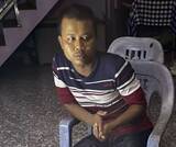 「「もう戦いたくない」。ミャンマー民主派の若者が漏らした本音　生きるため軍政派の制服に着替える兵士、１０人の部下は腕の中で死んでいった」の画像1