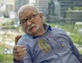 どうすれば民主主義への信頼を回復できるのか、カギは長期政権防止や政治資金　４２年前にノーベル平和賞受賞のワレサ元大統領が今、世界に語ること