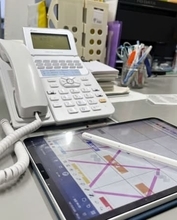 子どもが発する小さなＳＯＳ－気付くため重ねる、保護者との夜の電話　【私がここにいる理由　教員働き方改革の現場から】