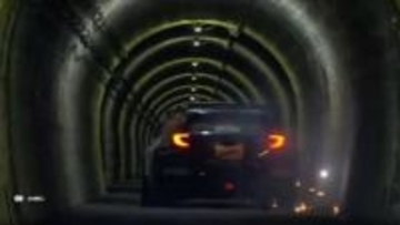 ラリージャパン、名物トンネルで“火花散る”衝撃光景 日本人ドライバーが「攻めてるね」国内外も注目