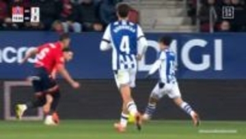 久保建英、“一刺し”で相手守備を崩壊「うっま」絶妙タッチの左足アウトサイドパスで決定機演出の瞬間