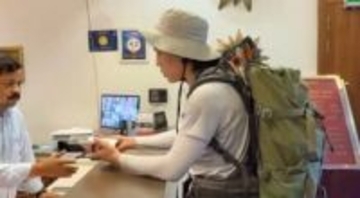 令和ロマンくるま、“インドの東横イン”に大興奮「マジでビジホじゃん！」