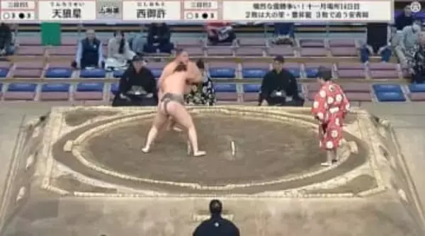「まわしが大変なことに…」体重176キロ力士の“あまり見たことのない姿”に騒然