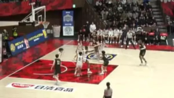 女子高校3年生PG、コートを支配する“絶品キラーパス”にアリーナ熱狂　ベンチの選手たちもお祭り騒ぎに