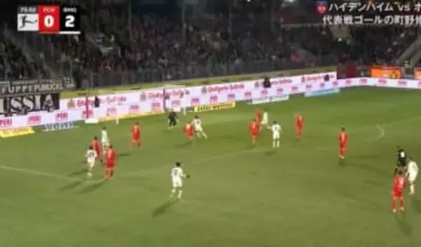 一体、何が…！？ 町野修斗が「エグすぎる」足先“ワンタッチ弾”→キーパーが崩れ落ちる「ガチ忍者やんw」「絶好調やな」