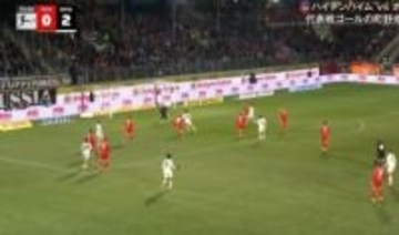 一体、何が…！？ 町野修斗が「エグすぎる」足先“ワンタッチ弾”→キーパーが崩れ落ちる「ガチ忍者やんw」「絶好調やな」