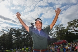 勝者のギア 池田勇太 節目の勝の陰にマジック記載の飛び系アイアン キャディさんが間違えないように 18年9月24日 エキサイトニュース