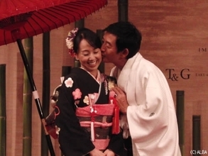 石田純一＆理子の結婚披露宴で桃子ら後輩「お幸せに！」