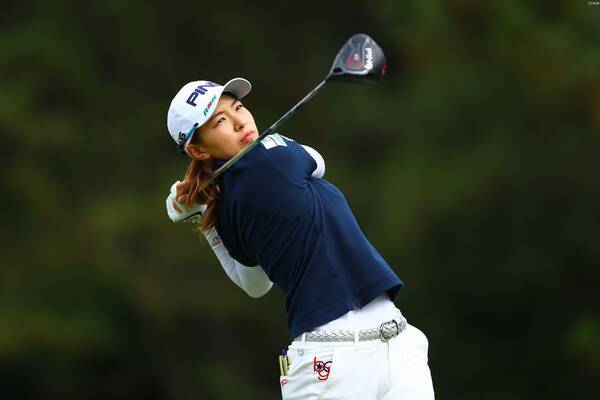 速報 渋野日向子は前半イーブン 首位と1差でサンデーバックナインへ 19年12月1日 エキサイトニュース