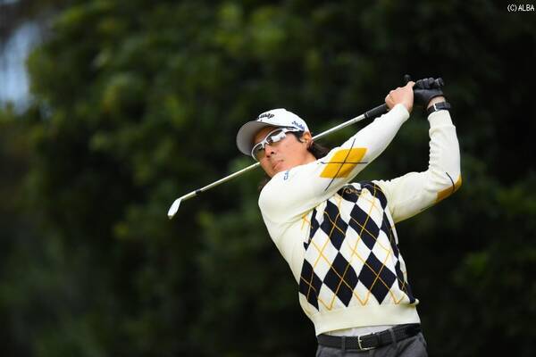 速報 石川遼は1つ落とし後半へ 首位に岩田寛とチャン キム 年12月6日 エキサイトニュース