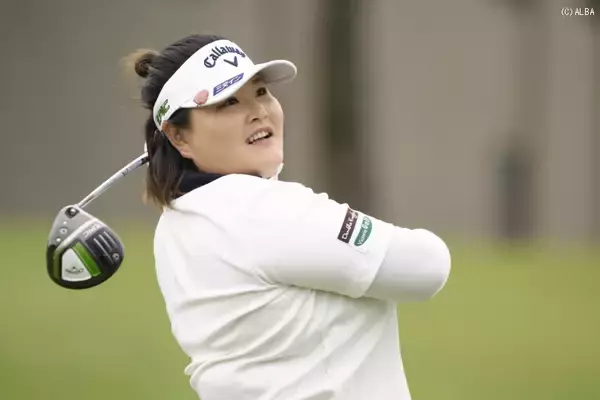 ステップ1勝の鈴木麻綾が入籍を発表「ゴルフに対しては厳しい方」