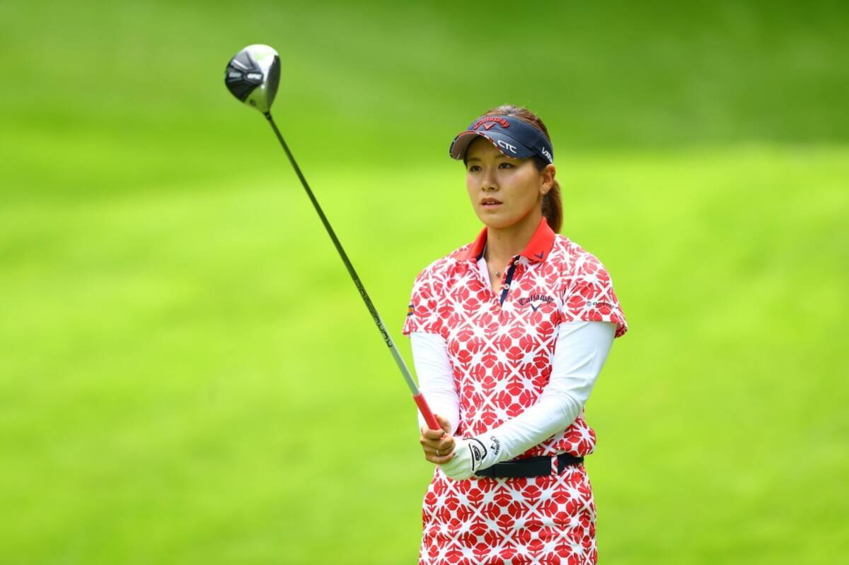 中間速報 藤田光里は2オーバー 39位タイで折り返し 単独首位に藤崎莉歩 18年7月11日 エキサイトニュース