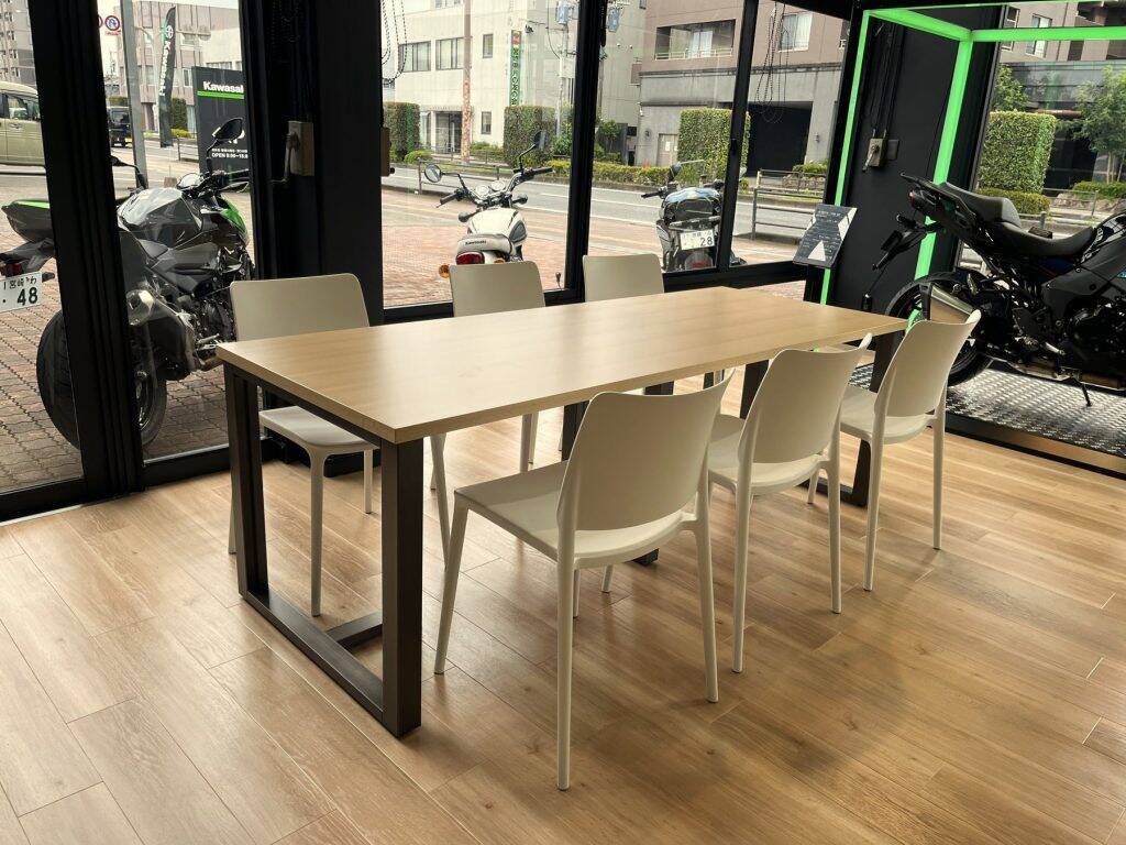 宮崎県宮崎市「カワサキ プラザ宮崎」がリニューアルオープン　木目調デザインや交流スペースを整備