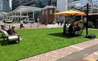 日本郵政不動産、「JP BAYSIDE HUB」を横浜・メルパルク跡地に開業へ　トレーラーカフェや人工芝広場も整備