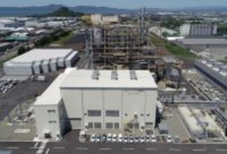 熊本県八代市で木質専焼の「八代バイオマス発電所」稼働開始　熊本県産の未利用間伐材等を燃料に発電