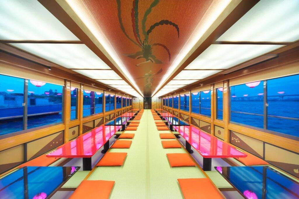 屋形船晴海屋、7月25日開催予定の隅田川花火大会向け屋形船観覧プランの予約受付を開始　特別会場プランと第二会場プランを用意