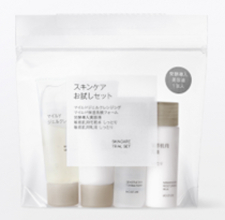 ローソン、良品計画との共同開発商品を発売へ　無印良品の「スキンケアお試しセット」など2種登場