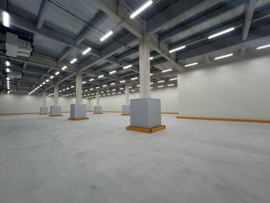 千葉県市川市に冷凍冷蔵倉庫「ルネロジ市川Ⅱ」が竣工　高床式構造で災害リスクに対応