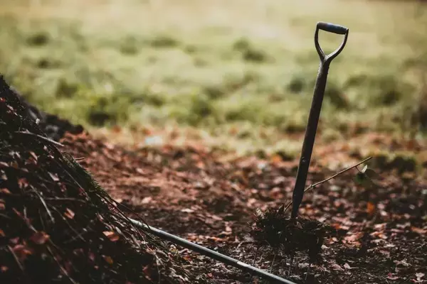 ごみ削減・環境保護などで注目の「コンポスト」、使用経験者の9割が「満足」　指導者や公共のコンポストを求める声も