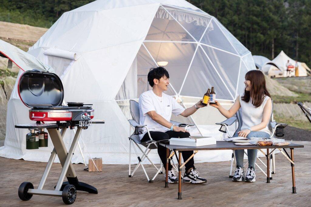 長野・山ノ内町でグランピング施設「SORA GLAMPING RESORT」が9月12日営業開始　「レセプション＆カフェラウンジ」がリニューアル