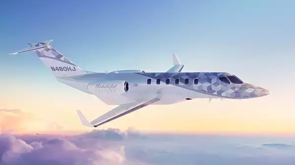 ホンダ、新型小型ビジネスジェット機「HondaJet Echelon」を発表　2026年初飛行を目指す