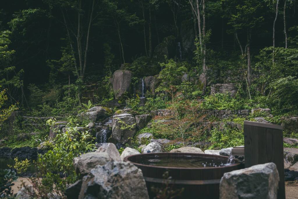 長野県上田市にアウトドアホテル「Earthboat Ueda Onsen」が7月31日に開業　全室にサウナ・露天風呂・水風呂を整備
