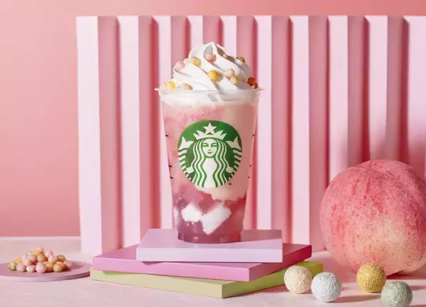 スタバ、「ひなまつり フラペチーノ」がショートサイズのみで新登場　おいり風3色あられをトッピング　2月27日から発売