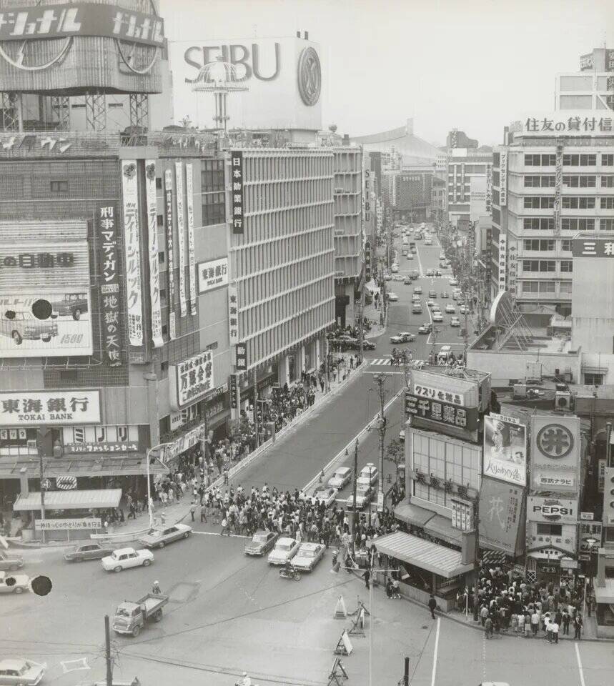 西武渋谷店、営業終了まで残り100日に合わせカウントダウンや写真展などを実施